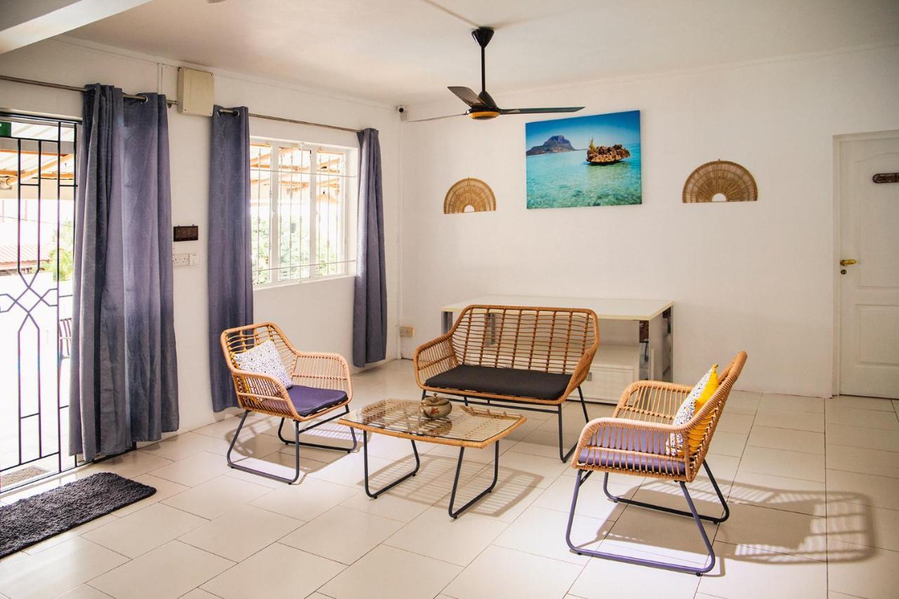Casa Maria Bed & Breakfast Порт Луи Екстериор снимка
